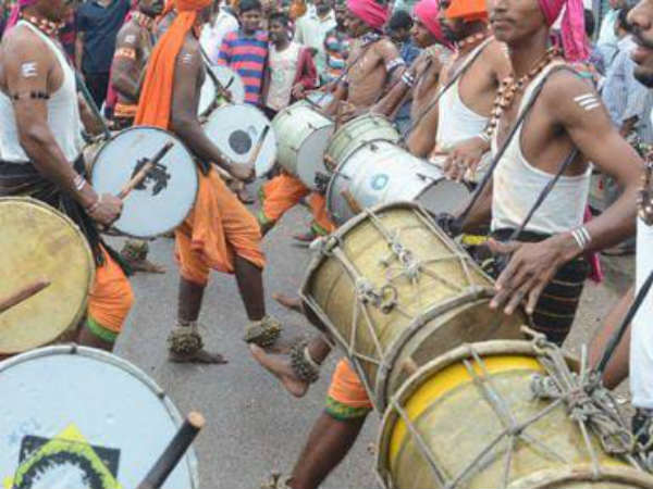పట్టించుకోని ప్రభుత్వం..! సర్కార్ చేయూత అందించాలంటున్న కార్మికులు..!
