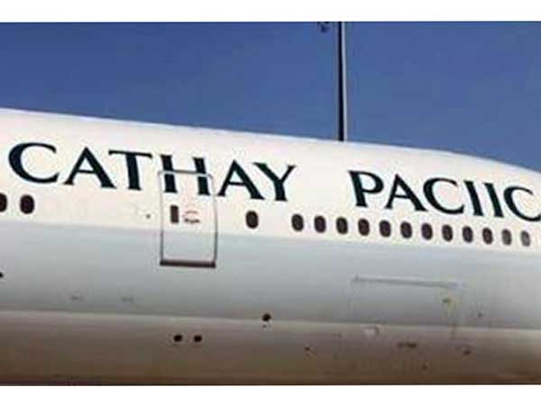 Cathay Pacific spells own name wrong on side of plane Cathay Pacific spells own name wrong on side of plane
