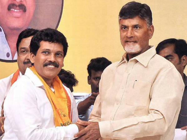 Chandrababu Naidu visits Kidari Sarveswara Raos house today Chandrababu Naidu visits Kidari Sarveswara Raos house today