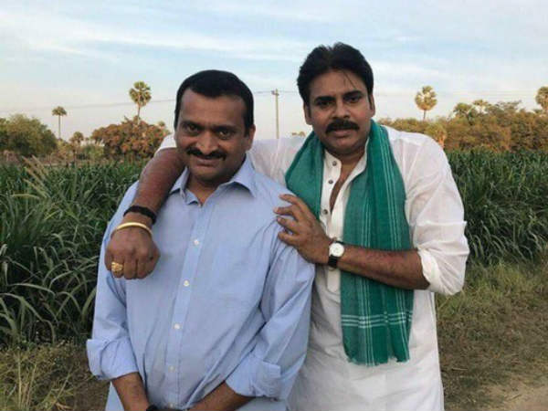 పవన్ తండ్రిలాంటివారు..