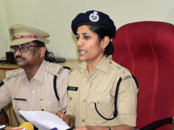 భారీగా డబ్బు తీసుకున్నట్లు జగ్గారెడ్డి అంగీకరించారు
