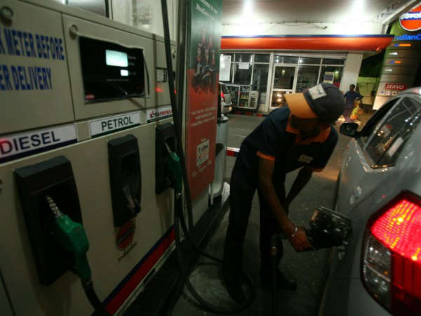 Fuel prices hit all-time high, petrol Rs 86.56 per litre in Mumbai Fuel prices hit all-time high, petrol Rs 86.56 per litre in Mumbai