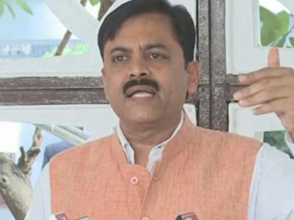 మరోసారి...అదే అంశంపై ప్రశ్నలు