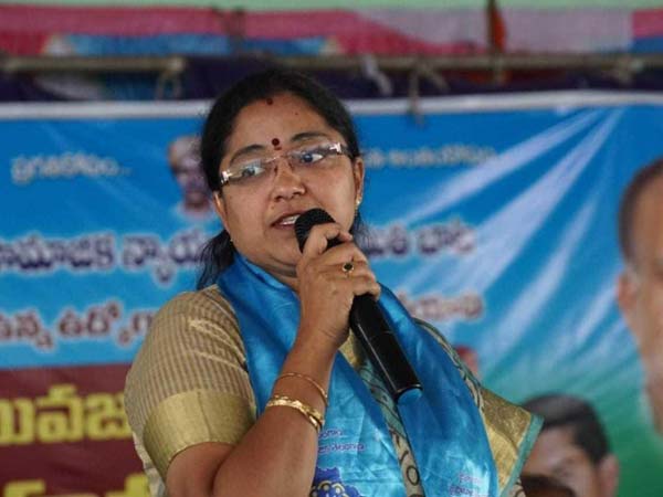Tickets being sold for money in kodandarams party, alleges woman leader Jyothsna Tickets being sold for money in kodandarams party, alleges woman leader Jyothsna