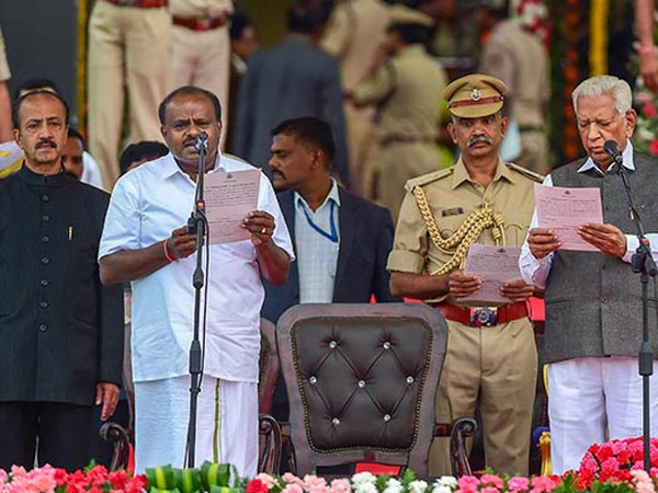 పేపర్కే పరిమితమైన బెలగావి అంశం