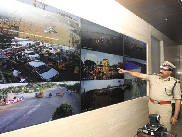 నిమజ్జనం రూట్లలో ట్రాఫిక్ ఆంక్షలు