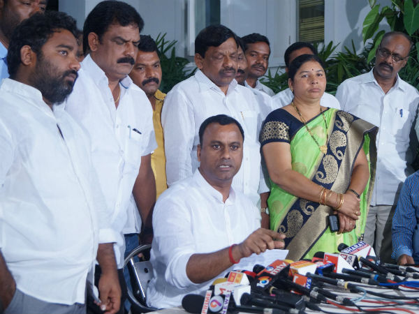 మునుగోడు టిక్కెట్ ఇస్తే గెలుస్తా, ఆవేశంలో మాట్లాడా