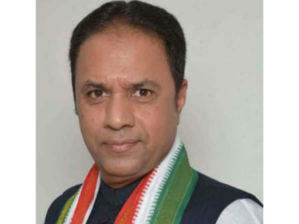Former speaker KR Suresh Reddy meets KTR Former speaker KR Suresh Reddy meets KTR