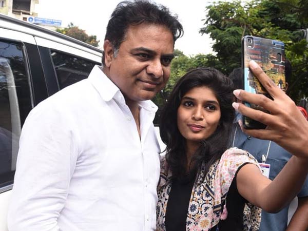 సాధారణ పౌరుడిలా.. ప్రశంసలు