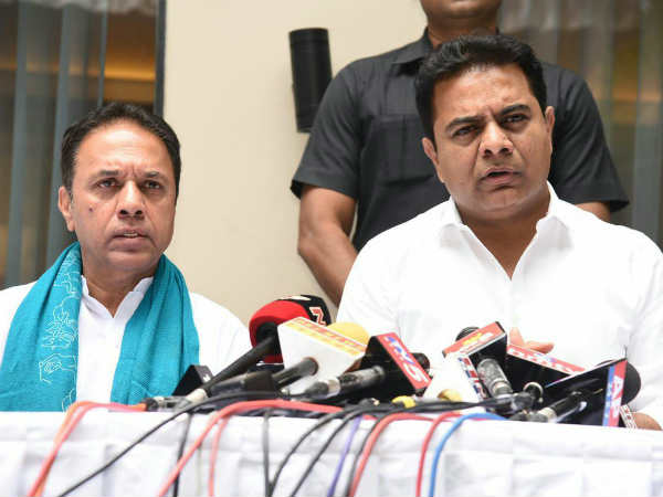 వేగంగా వెళ్తున్న కారు డ్రైవర్ను మార్చాల్సిన అవసరం లేదు