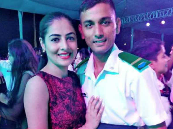 ఆర్మీ ఆఫీసర్గా..