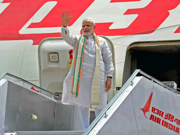 Disclose names of private persons who accompanied PM Modi on foreign tours: CIC to MEA Disclose names of private persons who accompanied PM Modi on foreign tours: CIC to MEA