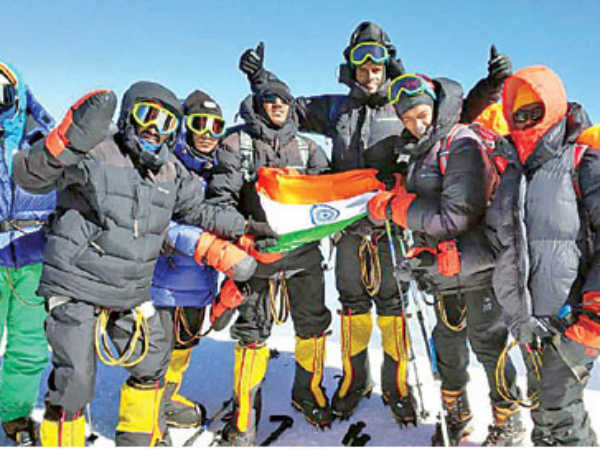 Telugu youth from Telangana, AP conquer Mount Elbrus Telugu youth from Telangana, AP conquer Mount Elbrus