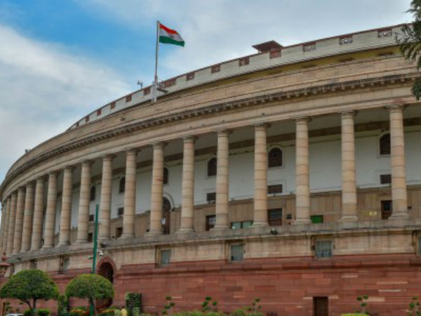 318ఎంపీలు