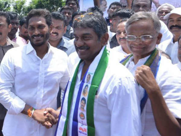 ఈసారి వైయస్ జగన్వైపే ప్రజలు