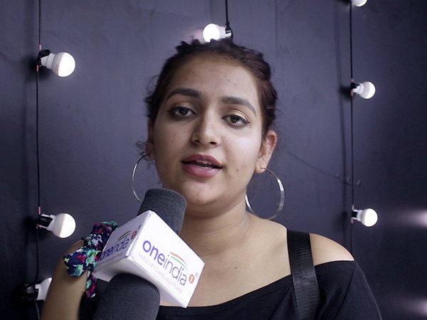 The First Sale Of OPPO F9 Pro In Bangalore The First Sale Of OPPO F9 Pro In Bangalore