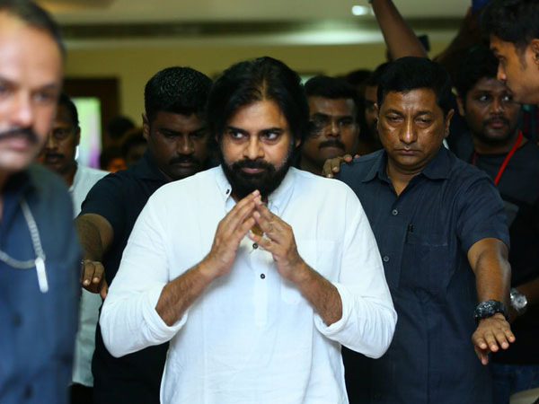 తనను చంపేద్దామని ప్లాన్, ఆ ముగ్గురు ఎవరు?
