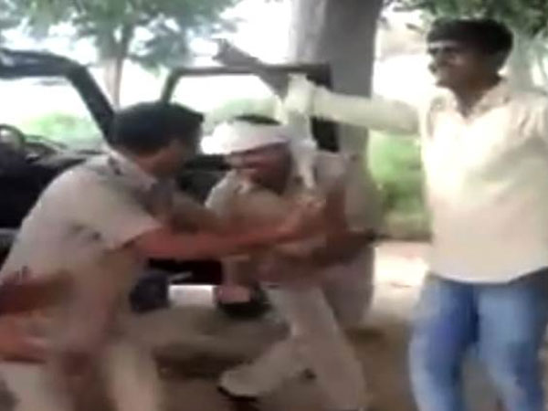 Video: UP cops caught dancing on Bhojpuri song, inquiry ordered Video: UP cops caught dancing on Bhojpuri song, inquiry ordered