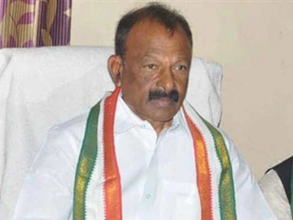 Notices to Chandra Babu are wrong:APCC Chief Raghuveera Reddy Notices to Chandra Babu are wrong:APCC Chief Raghuveera Reddy