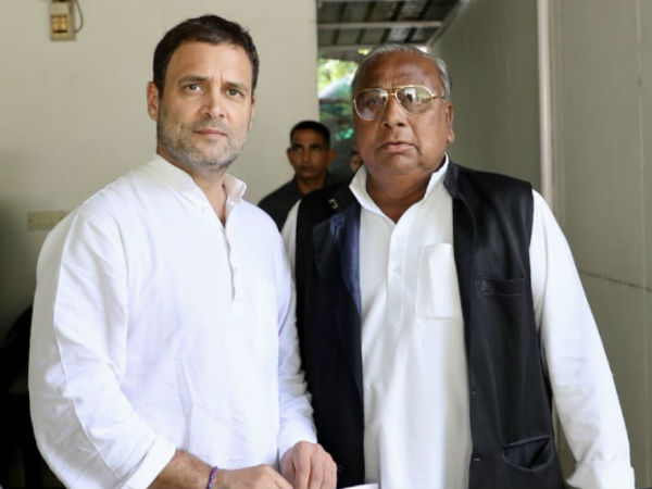 మూడు గంటలపాటు భేటీ