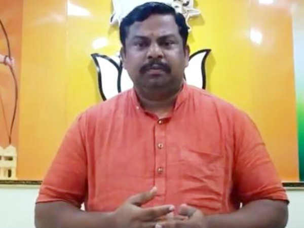 రజాకార్ల పాలనలో.. మనమేమైనా పాకిస్థాన్లో ఉన్నామా?