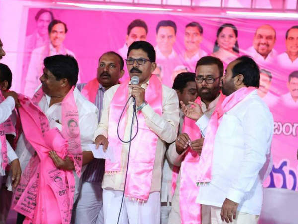 టికెట్ రాకపోవడంతో టీఆర్ఎస్కు గుడ్ బై