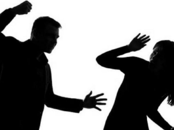 65 year old mans sexual harassment exposed by social worker in Mangalore. 65 year old mans sexual harassment exposed by social worker in Mangalore.