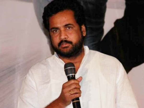 CM Chandrababu will get notices from centre soon...i had life threat: Actor Shivaji CM Chandrababu will get notices from centre soon...i had life threat: Actor Shivaji