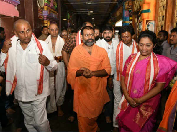 హిందూ ధర్మం...జీవితం అంకితం