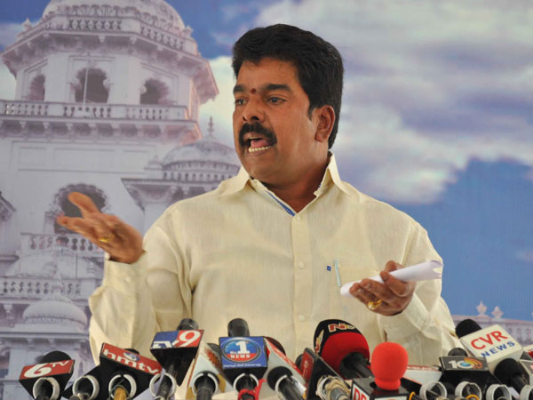 బీజేపీ తప్పుడు కూతలు