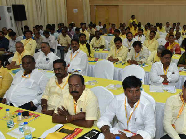 విమర్శలు తిప్పికొట్టండి...ఎక్కుపెట్టండి
