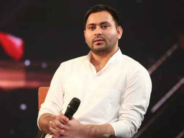 Who will eat 2crore Pakodas Modiji:Tejaswi yadav Who will eat 2crore Pakodas Modiji:Tejaswi yadav