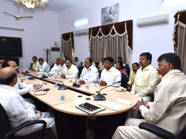 Telangana TDP leaders meets chandrababu Telangana TDP leaders meets chandrababu