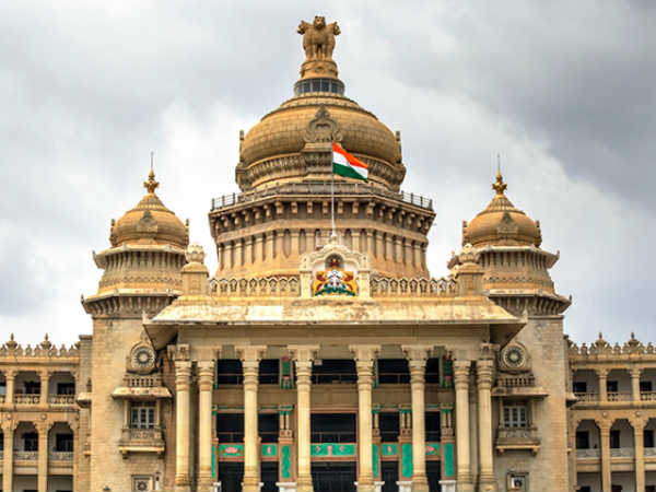 నక్సల్స్ తో లింక్ ?