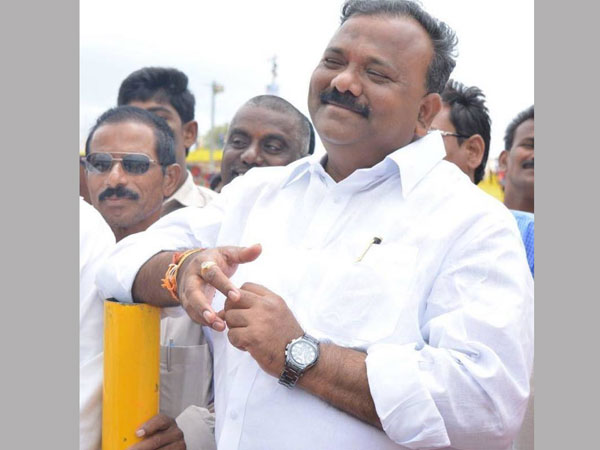 సీబీసీఐడీ...విచారణ జరపాలి