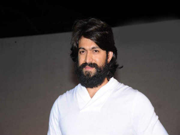 అద్దె లేదు, ఇంటికి తాళం