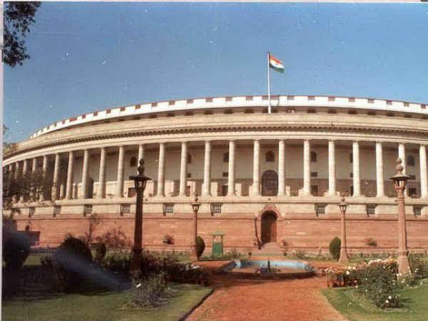 పార్లమెంటుకు కూడా ధరల వివరాలు తెలపలేదు