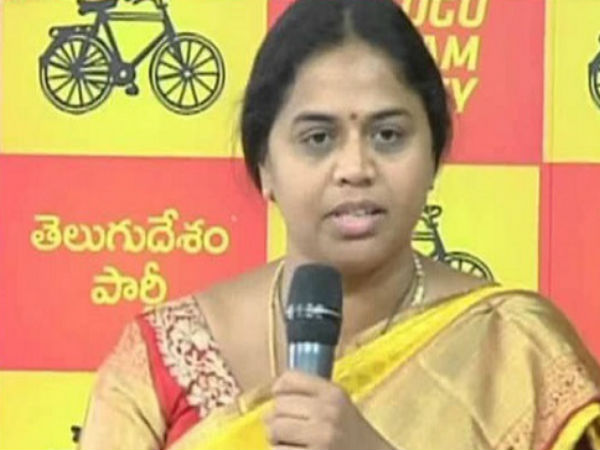 తిత్లీ బాధితులు...కనిపించలేదా?