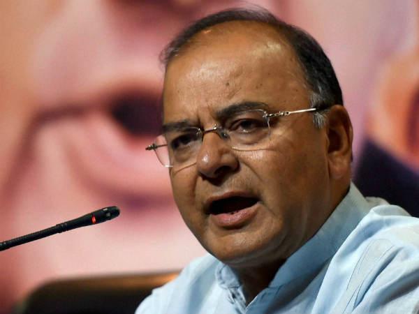 Banks and mobile companies could be allowed to use Aadhaar Banks and mobile companies could be allowed to use Aadhaar