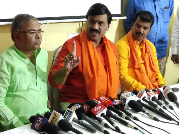పరువు మర్యాద లేదు