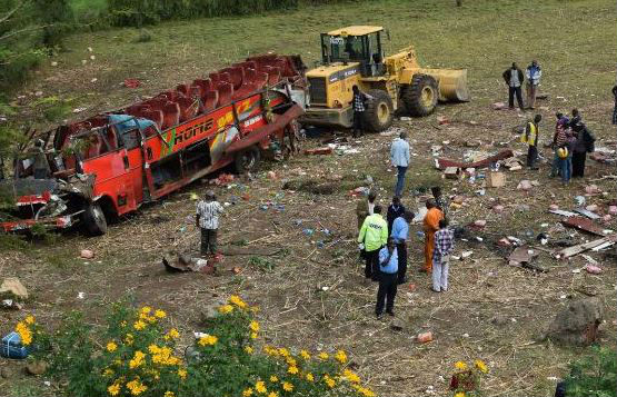 At least 50 killed in Kenya bus crash At least 50 killed in Kenya bus crash