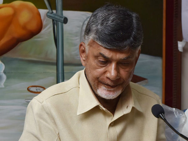 హక్కులు డిమాండ్ చేస్తే.. ఐటీ దాడులా?
