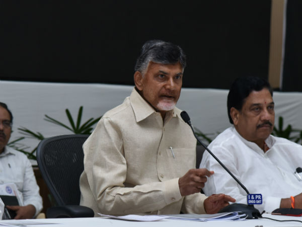 భవిష్యత్తులో దేవాలయాల వద్ద కుట్ర