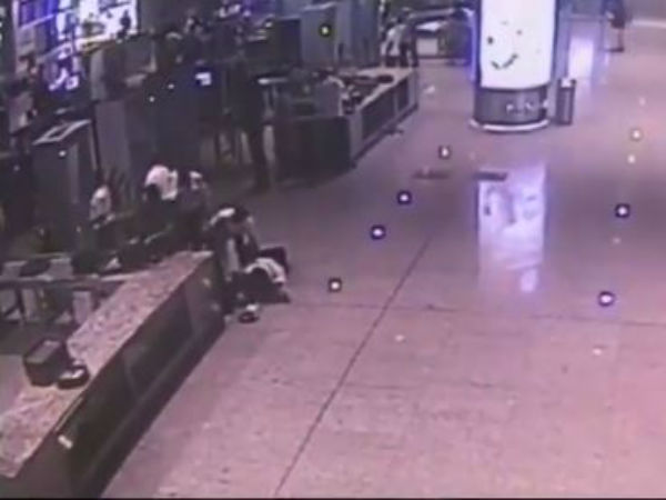 Watch: CISF Officer Saves Man With CPR at Mumbai Airport Watch: CISF Officer Saves Man With CPR at Mumbai Airport