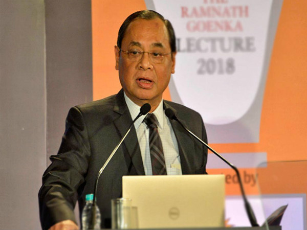 పనిదినాల్లో ఎల్టీసీ పై యాత్రలకు వెళ్లరాదు