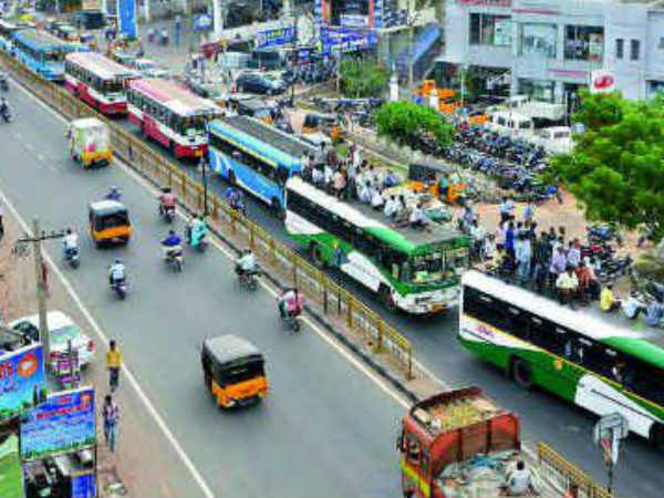 ఒకేసారి తిరుగుముఖం...విపరీతమైన రద్దీ