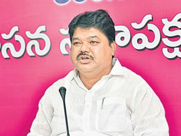 కాంగ్రెస్ పార్టీలో చేరిన నర్సారెడ్డి, రాములు నాయక్