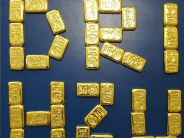 Air India employee arrested for smuggling gold at shamshabad airport Air India employee arrested for smuggling gold at shamshabad airport