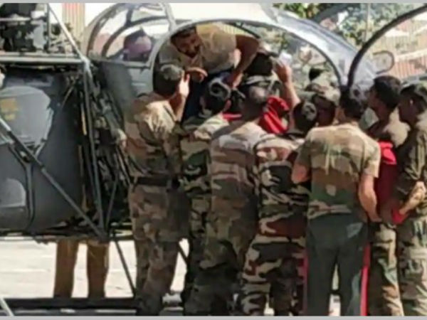 Bus falls into a valley in Jammu, 17 passengers killed Bus falls into a valley in Jammu, 17 passengers killed