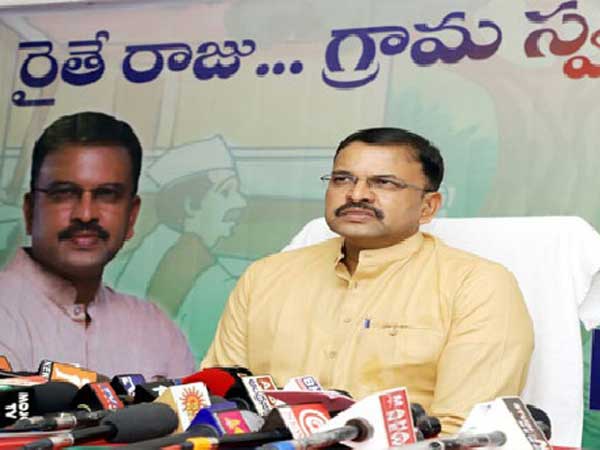 Former CBI JD VV Lakshminarayana to enter politics very soon Former CBI JD VV Lakshminarayana to enter politics very soon